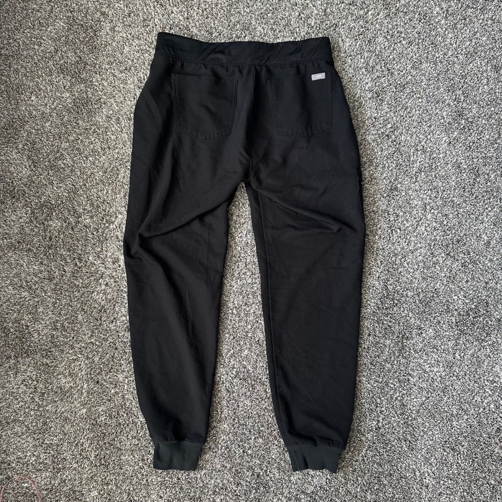 FIGS Technical Collection Jogger Scrub Pants Size M Black Drawstring Cargo